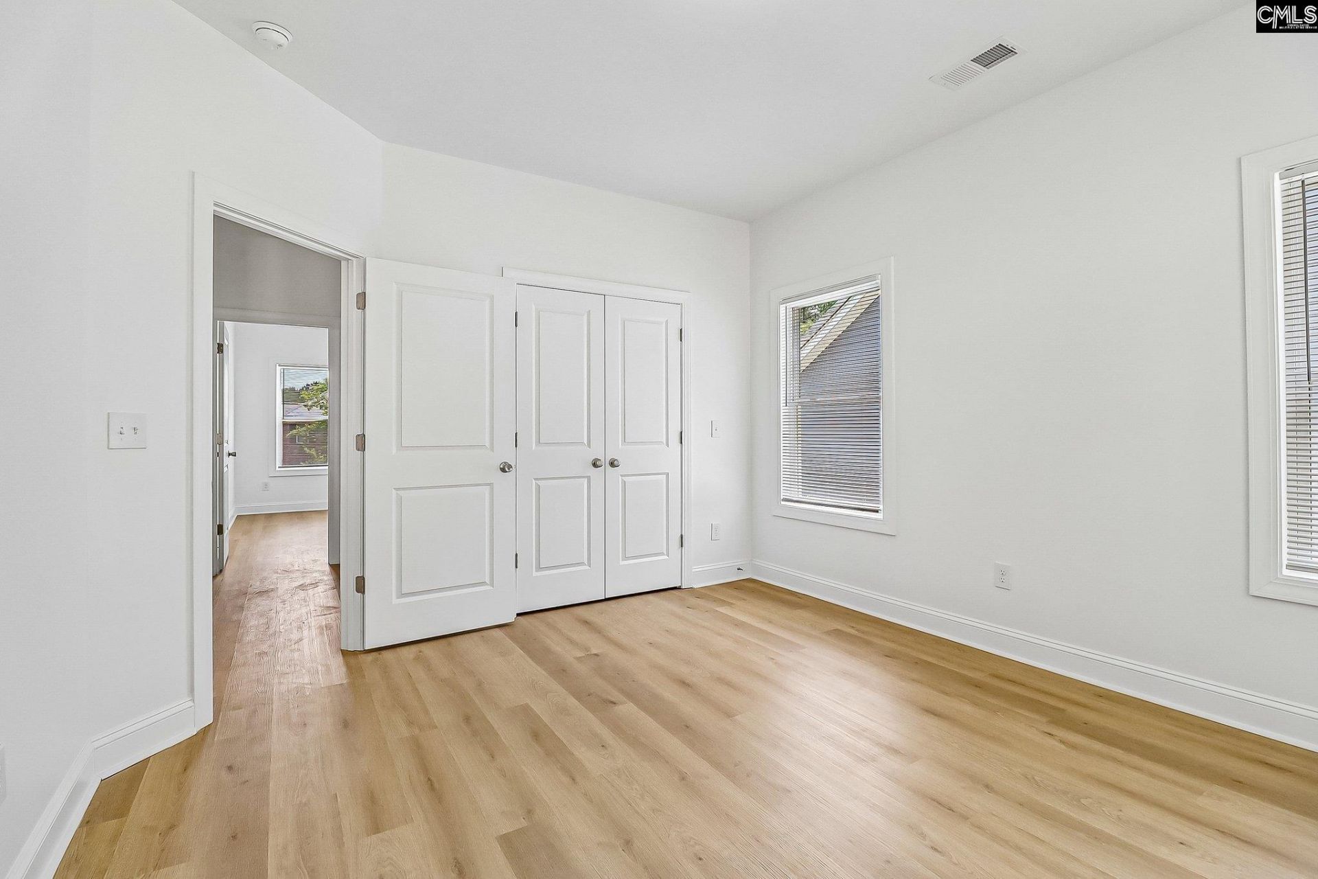 145 Pond Oak Lane Photo 7