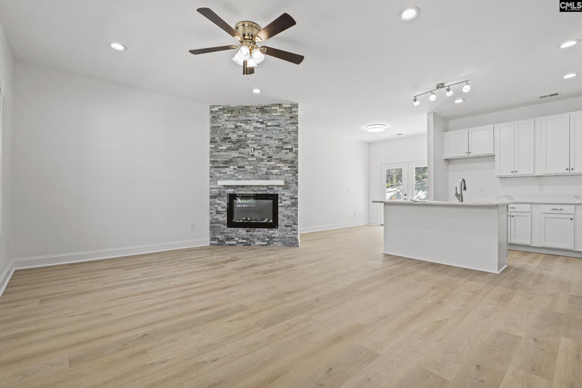 145 Pond Oak Lane  Photo 7