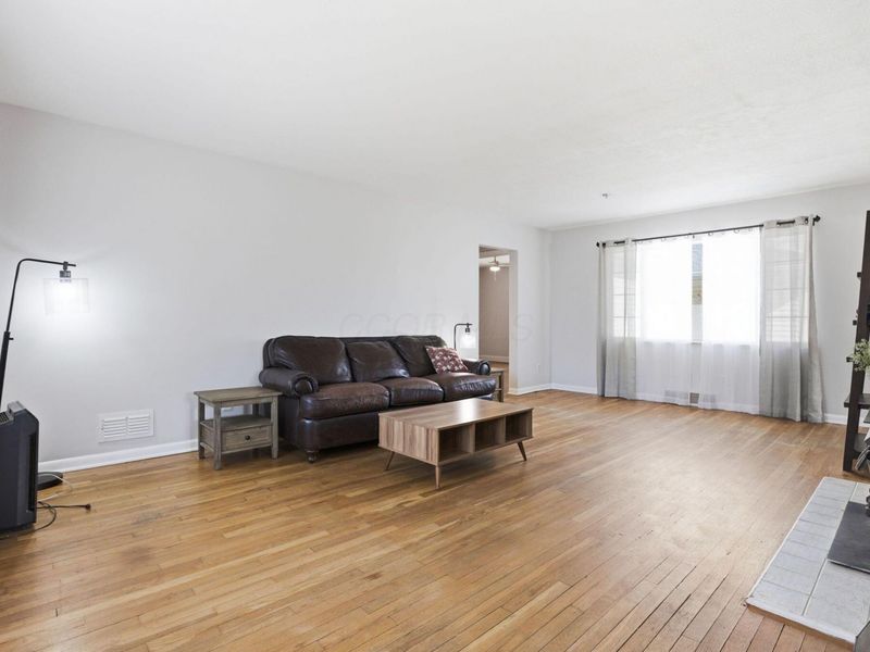 200 Mill Road SW, Pataskala, OH 43062 Photo 7