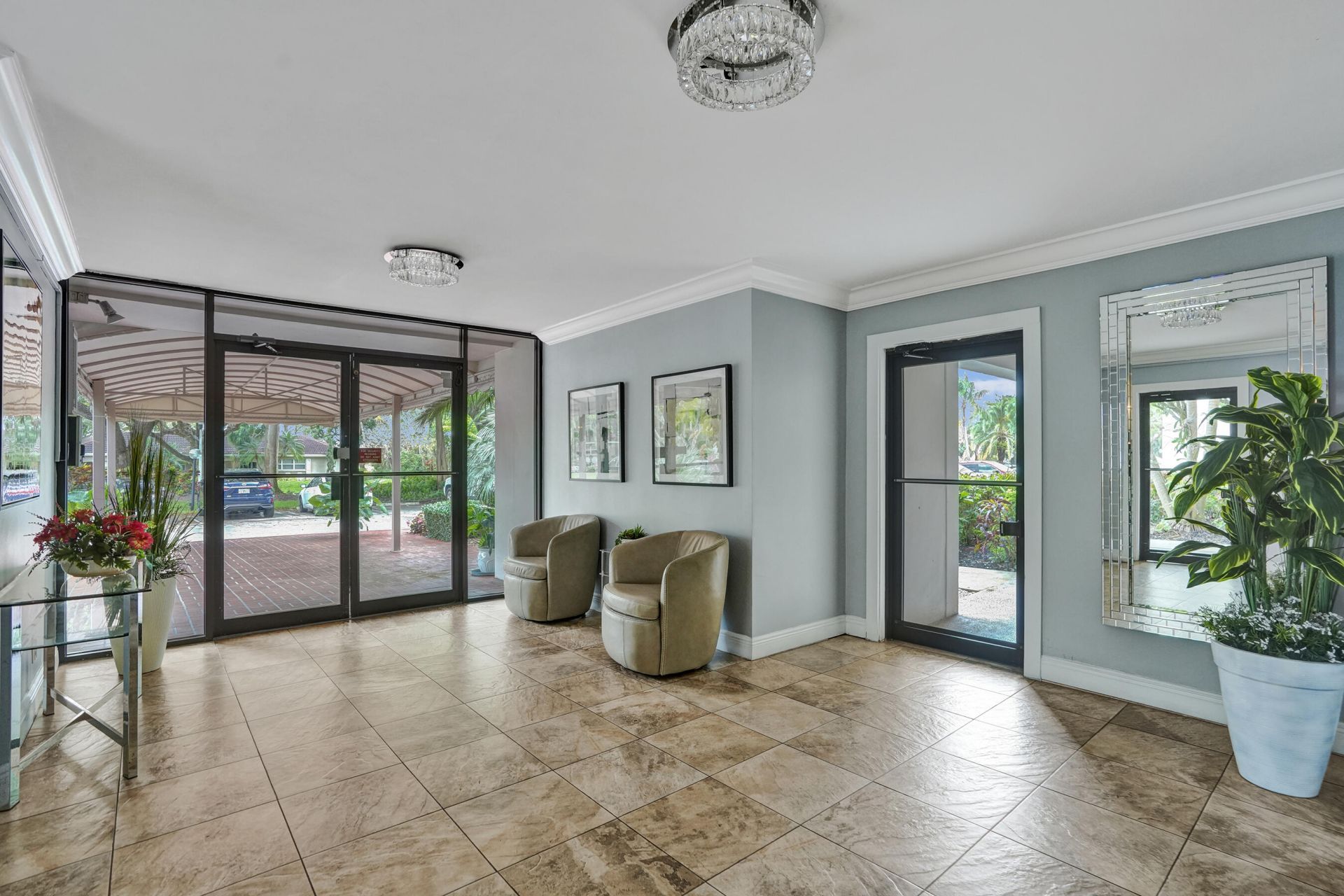 2850 N Palm Aire Drive, Unit 401, Pompano Beach, FL 33069 Photo