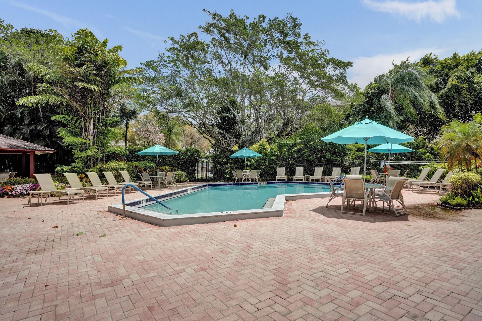 2850 N Palm Aire Drive, Unit 401, Pompano Beach, FL 33069 Photo