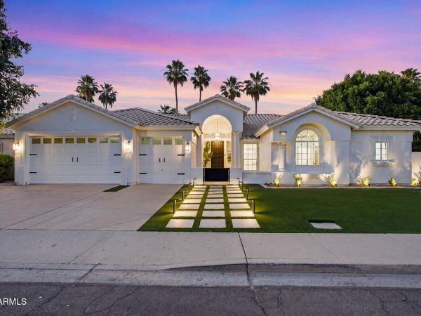 8876 E SURREY Avenue, Scottsdale, AZ 85260