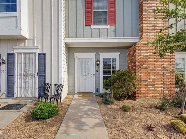 1601 N SABA Street, Unit 301, Chandler, AZ 85225