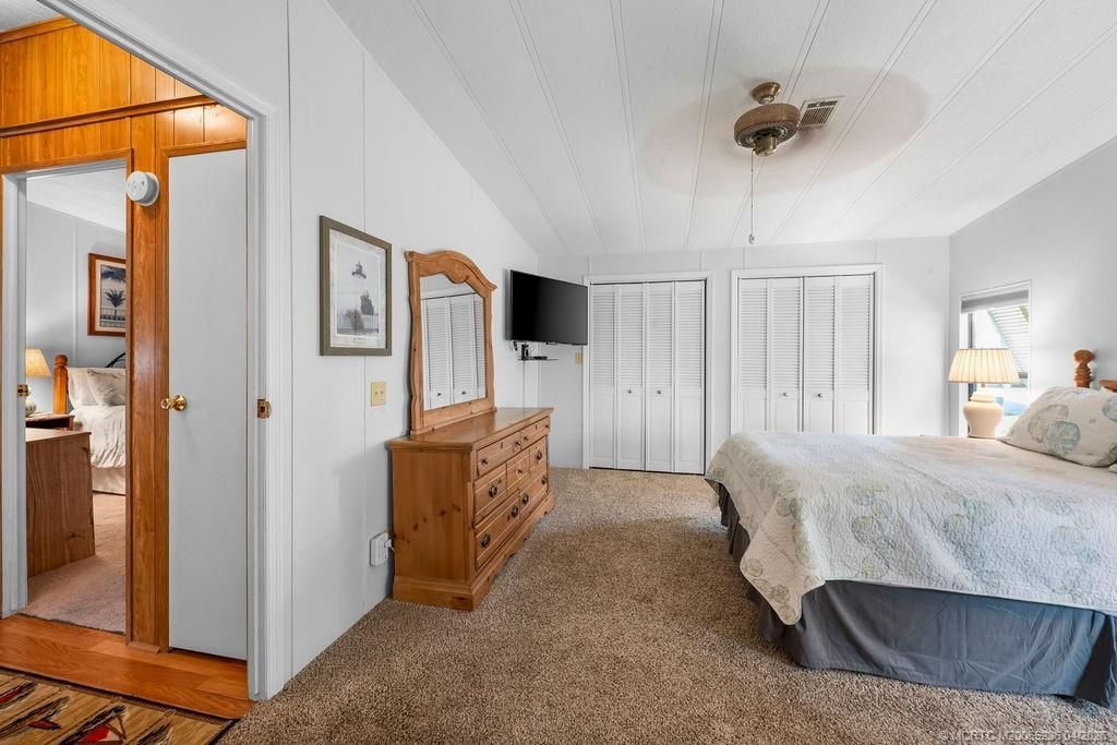 7894 SE Saratoga Drive, Hobe Sound, FL 33455 Photo