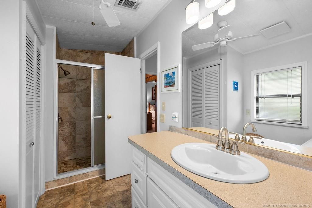 7894 SE Saratoga Drive, Hobe Sound, FL 33455 Photo