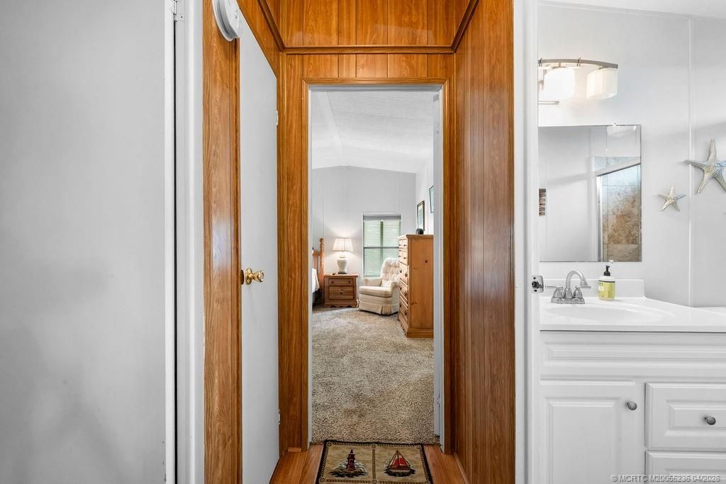 7894 SE Saratoga Drive, Hobe Sound, FL 33455 Photo