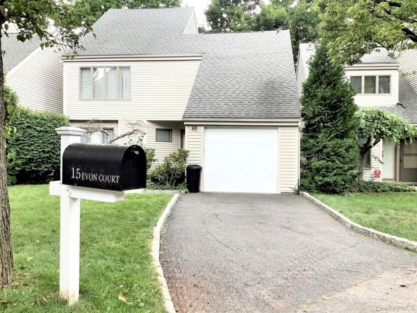 15 Evon Court , Scarsdale, NY 10583