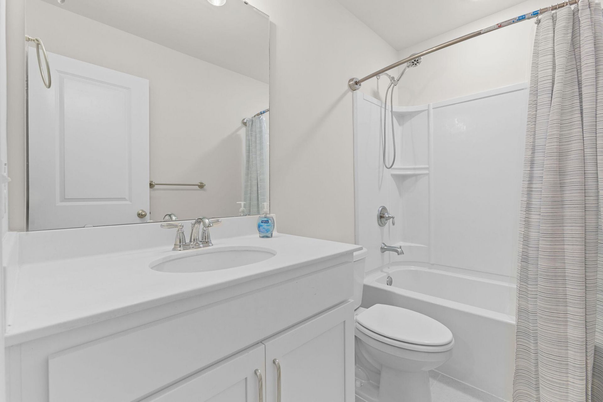 574 Mclernon Trace Photo 19