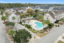 574 Mclernon Trace photo 4