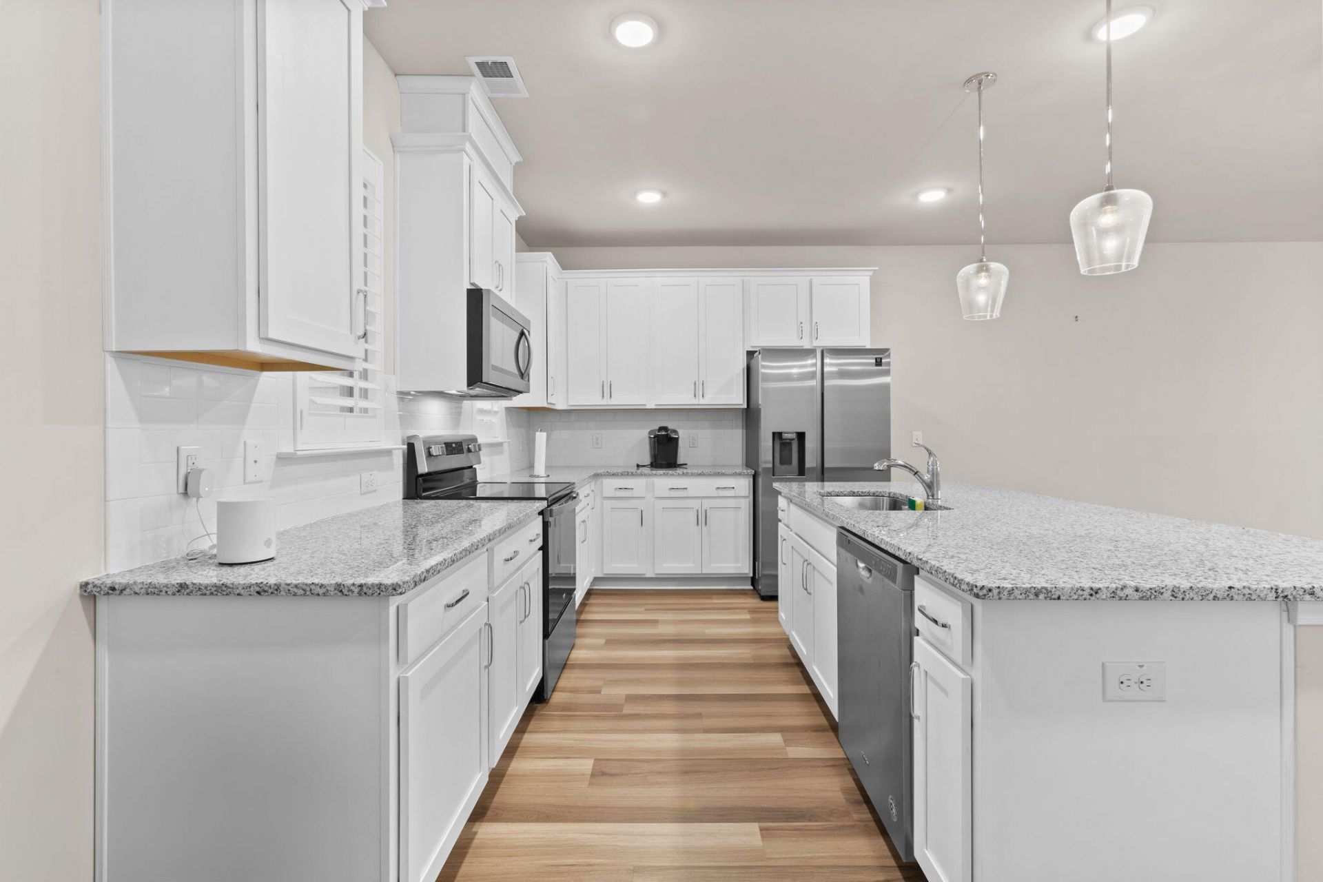 574 Mclernon Trace Photo 8