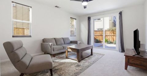 2069 Camino Real Way, Roseville, CA 95747 Photo