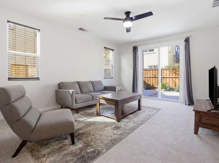 2069 Camino Real Way, Roseville, CA 95747 Photo