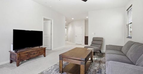 2069 Camino Real Way, Roseville, CA 95747 Photo