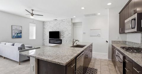 2069 Camino Real Way, Roseville, CA 95747 Photo