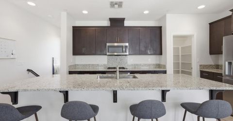 2069 Camino Real Way, Roseville, CA 95747 Photo