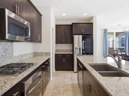 2069 Camino Real Way, Roseville, CA 95747 Photo