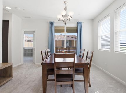 2069 Camino Real Way, Roseville, CA 95747 Photo