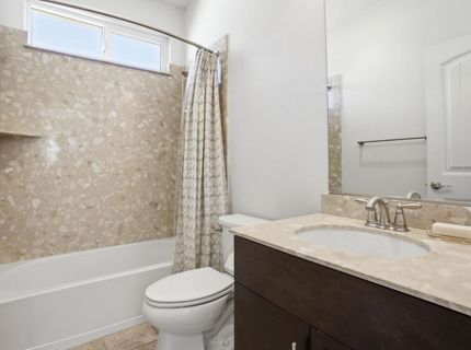 2069 Camino Real Way, Roseville, CA 95747 Photo