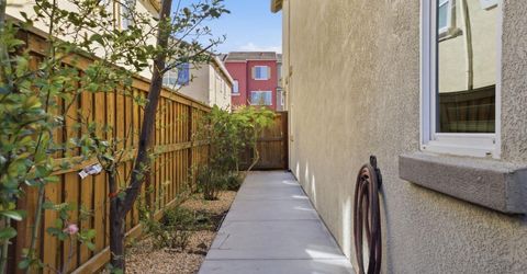 2069 Camino Real Way, Roseville, CA 95747 Photo