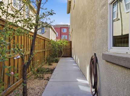 2069 Camino Real Way, Roseville, CA 95747 Photo
