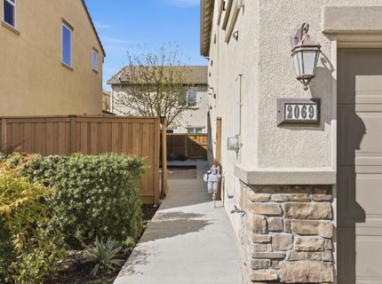 2069 Camino Real Way, Roseville, CA 95747 Photo