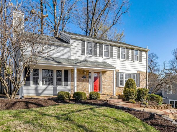 2015 FREEDOM LANE, FALLS CHURCH, VA 22043