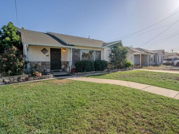10010 Lindale, Bellflower, CA 90706