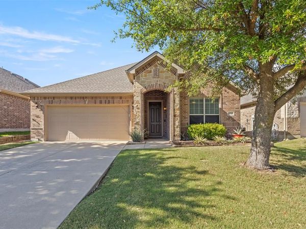 1715 Oak Glen Drive, Wylie, TX 75098