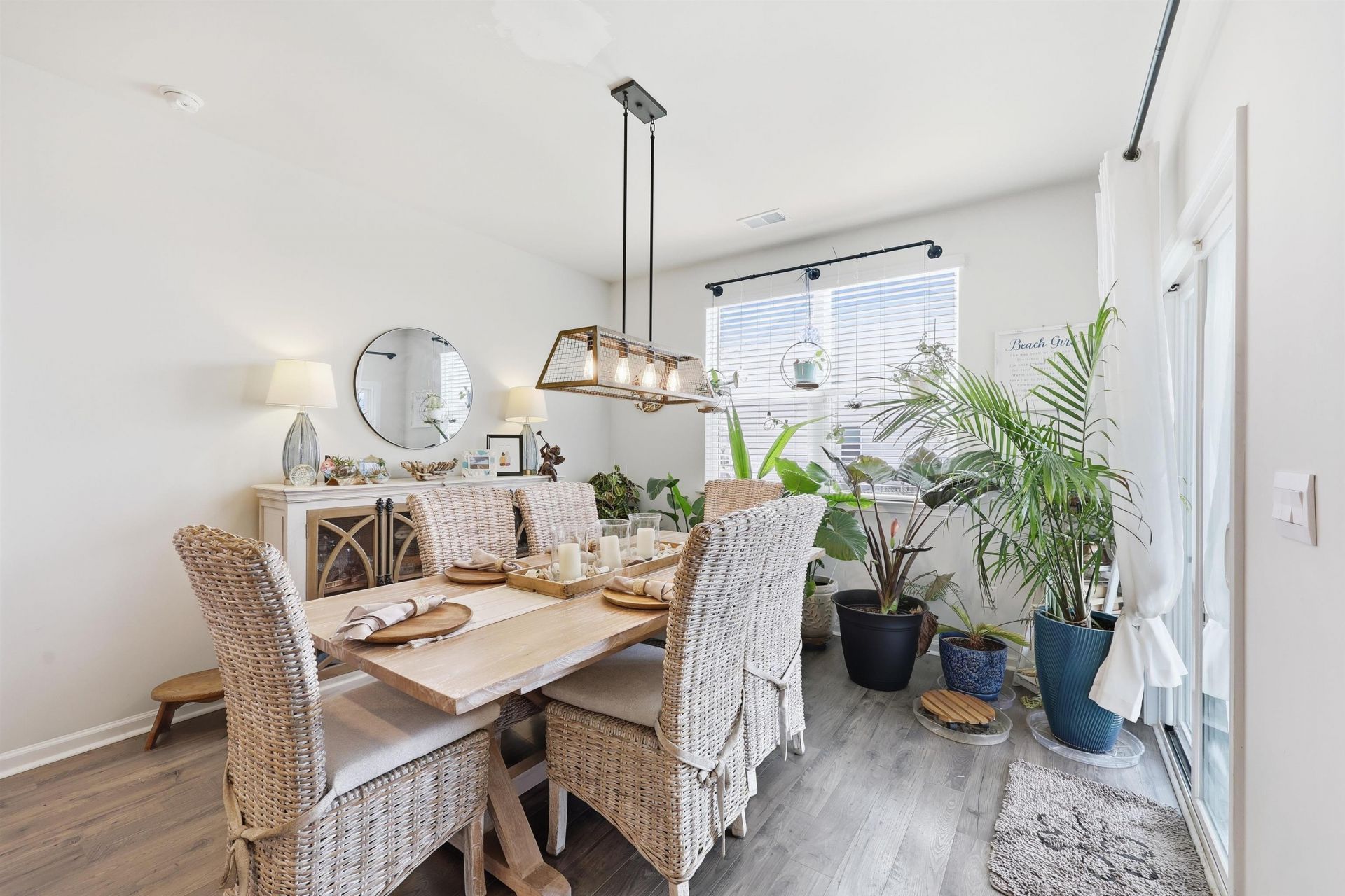 971 Irving Dr. Photo 20