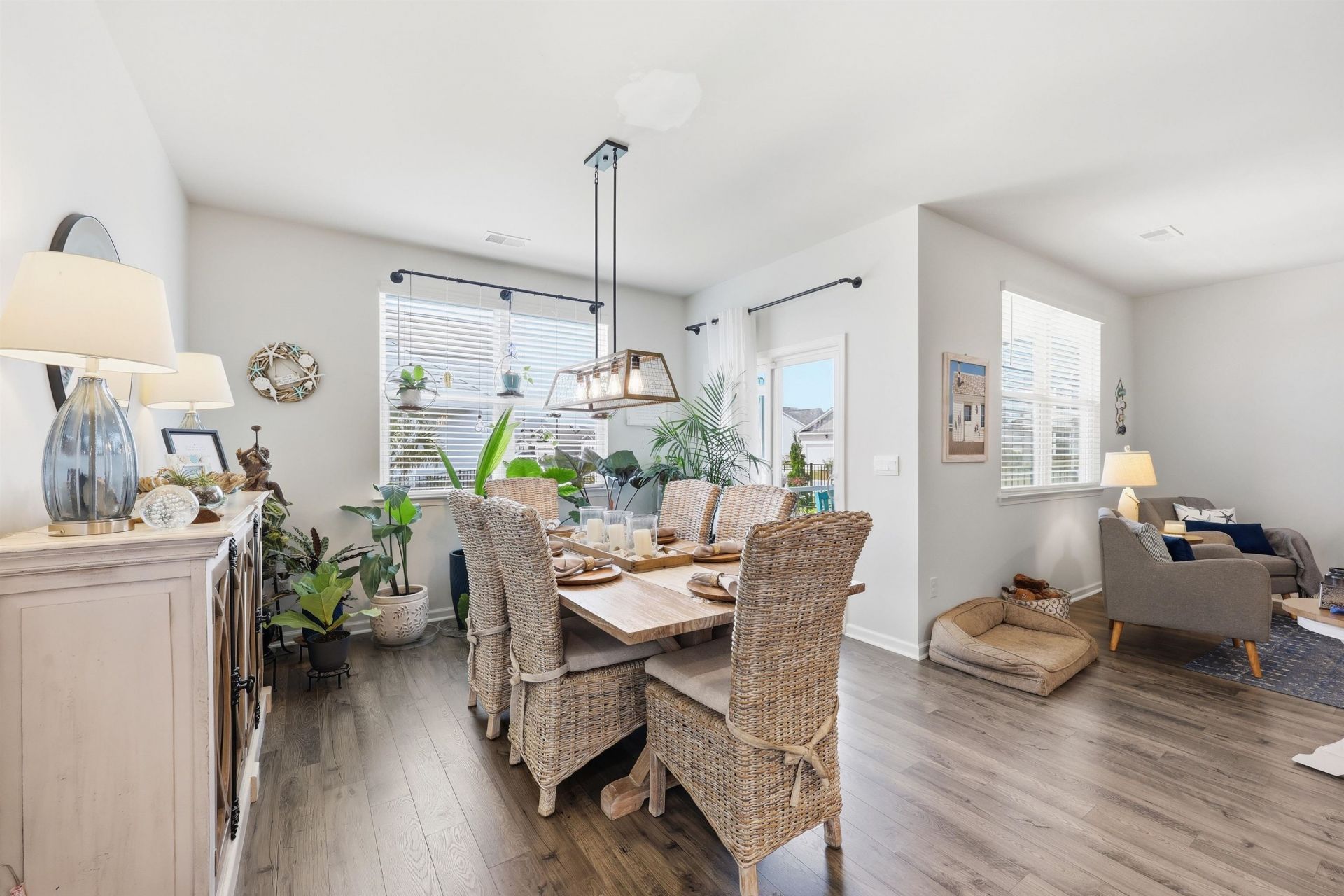 971 Irving Dr. Photo 22