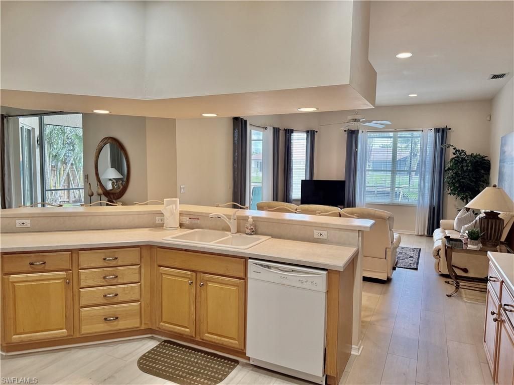 1504 SE 20th St, Cape Coral, FL 33990 Photo