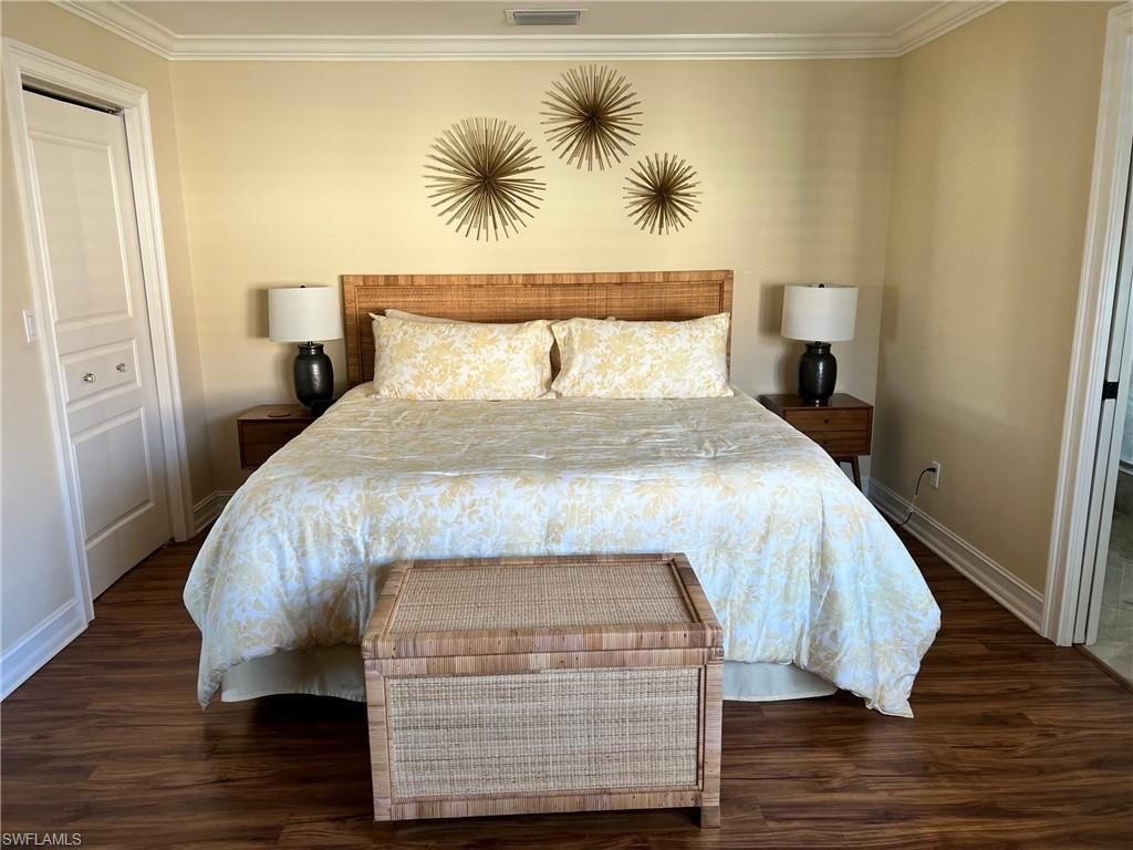 619 Beachwalk Cir, Unit I201, Naples, FL 34108 Photo