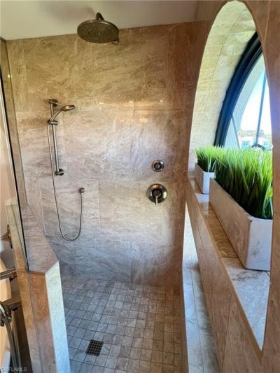 619 Beachwalk Cir, Unit I201, Naples, FL 34108 Photo