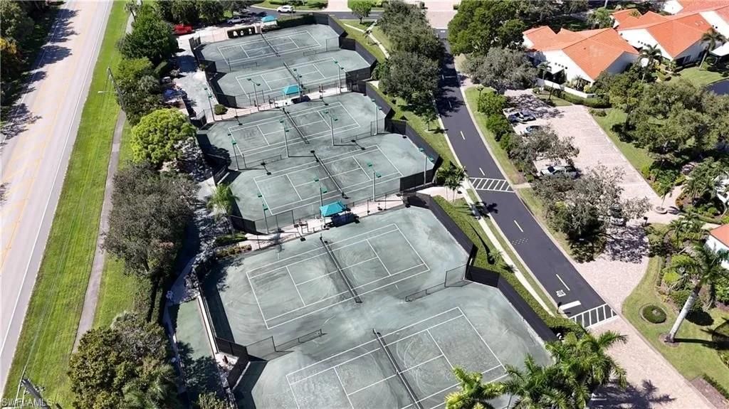 619 Beachwalk Cir, Unit I201, Naples, FL 34108 Photo