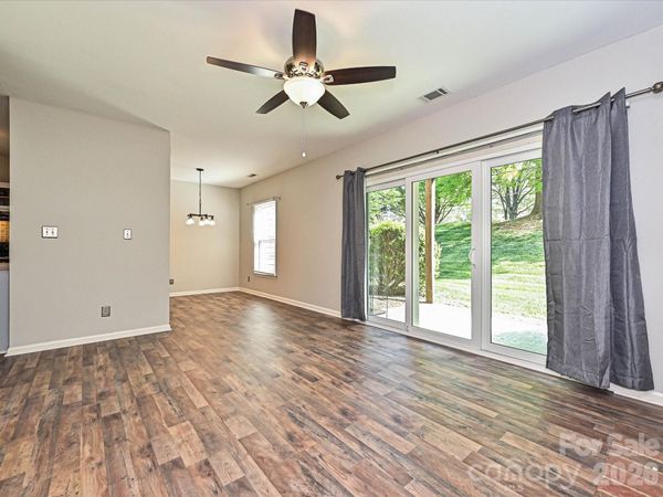 3206 Selwyn Farms Lane , Unit 2, Charlotte, NC 28209