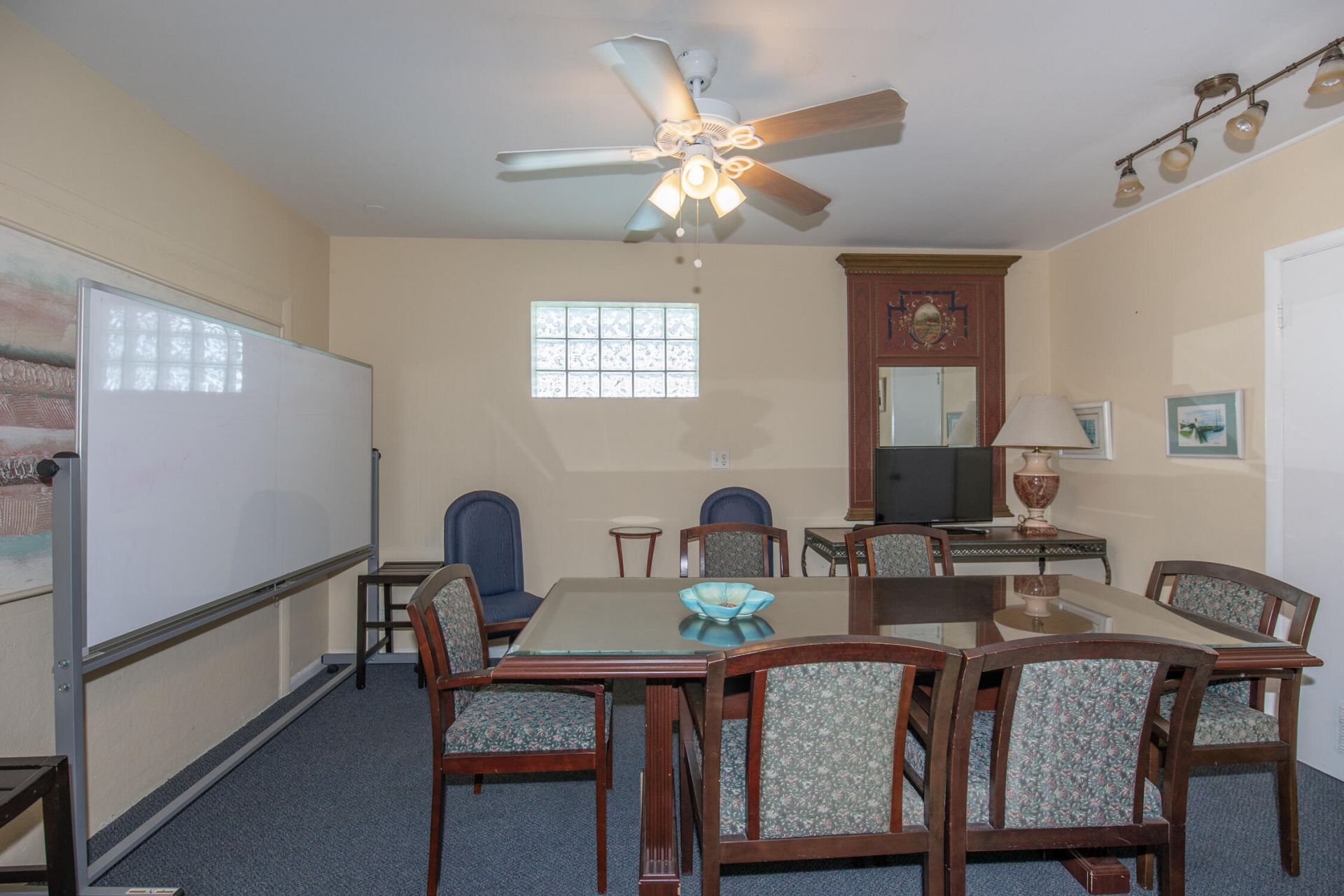 2728 N Garden Dr Drive N, Unit 413, Lake Worth, FL 33461 Photo