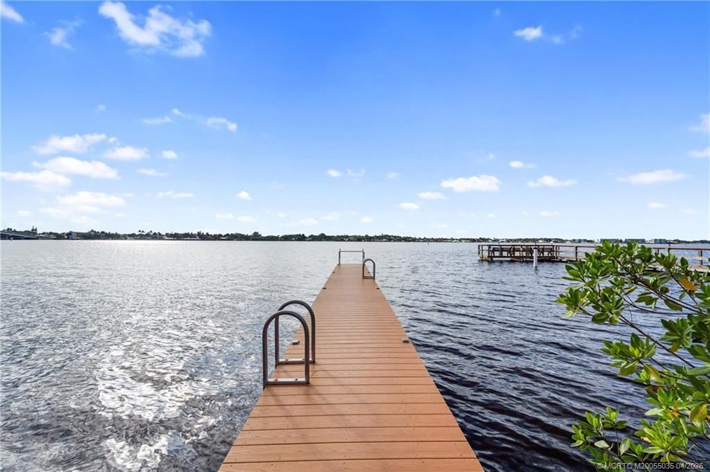 1941 SW Palm City Road, Unit B, Stuart, FL 34994 Photo