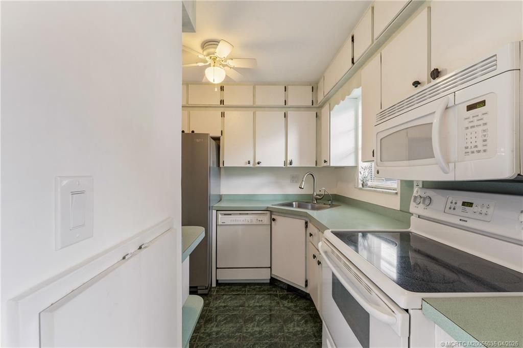 1941 SW Palm City Road, Unit B, Stuart, FL 34994 Photo