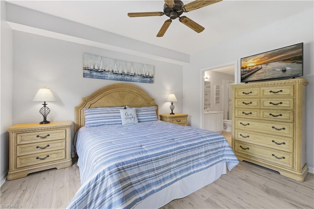 9175 Celeste Dr, Unit 204, Naples, FL 34113 Photo