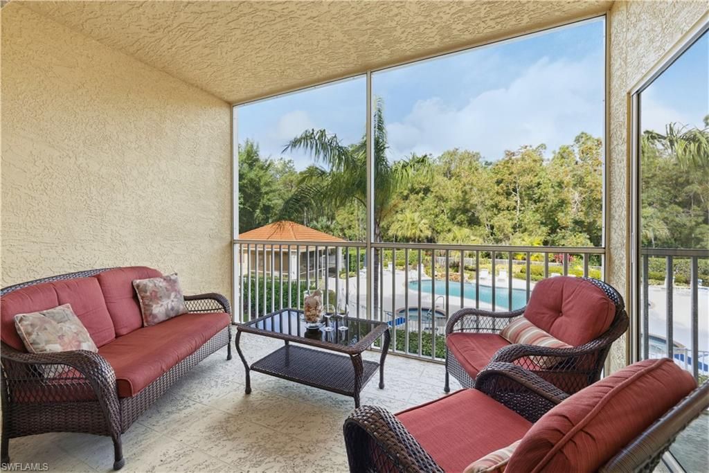 9175 Celeste Dr, Unit 204, Naples, FL 34113 Photo