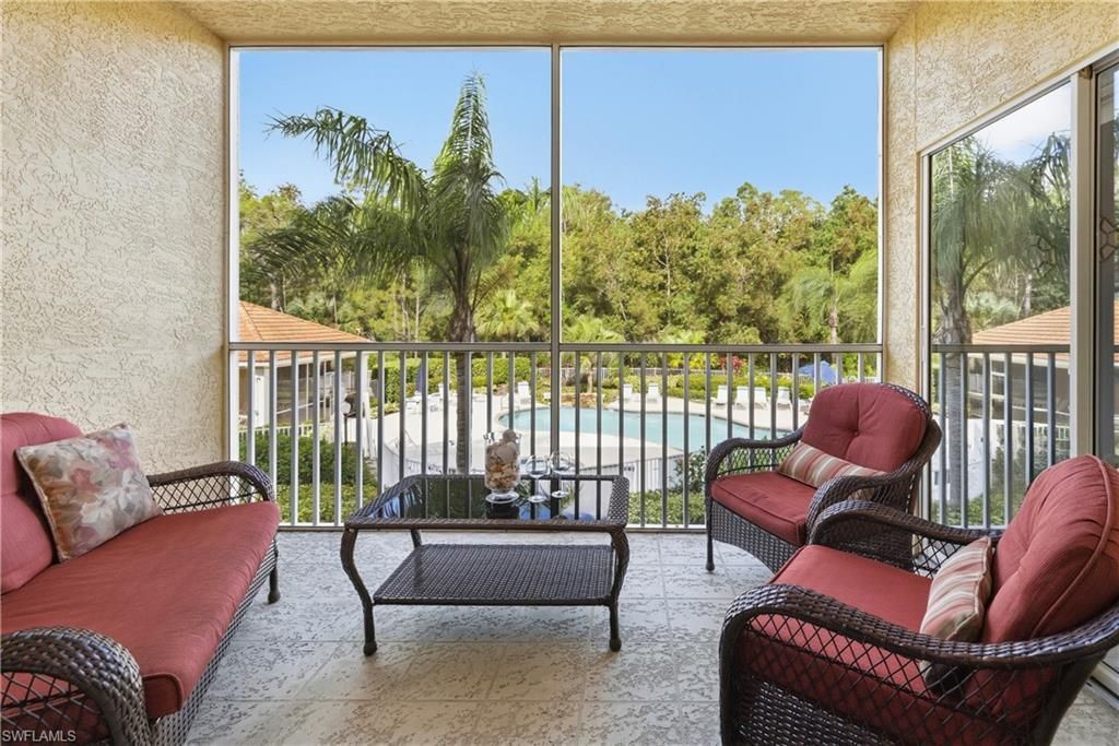 9175 Celeste Dr, Unit 204, Naples, FL 34113 Photo