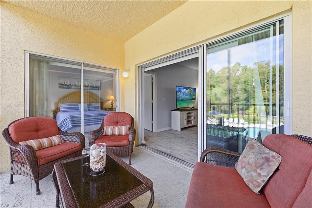 9175 Celeste Dr, Unit 204, Naples, FL 34113 Photo