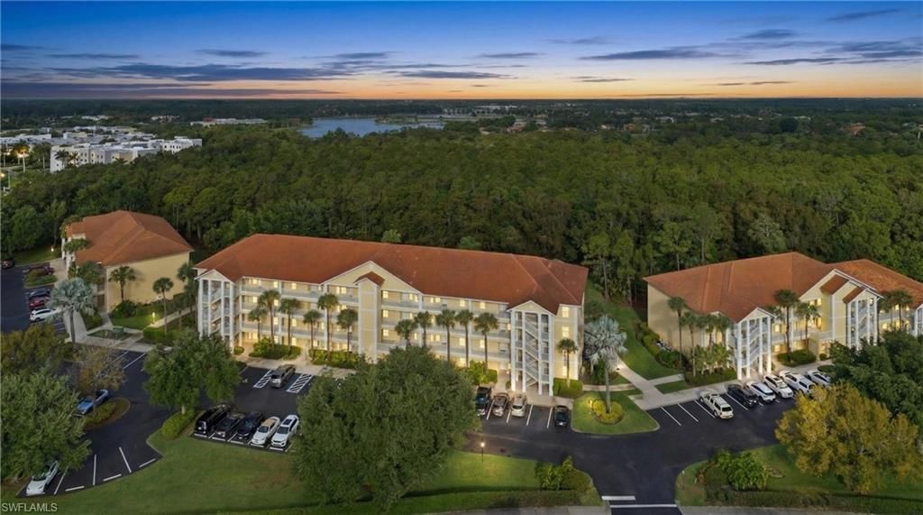 9175 Celeste Dr, Unit 204, Naples, FL 34113 Photo
