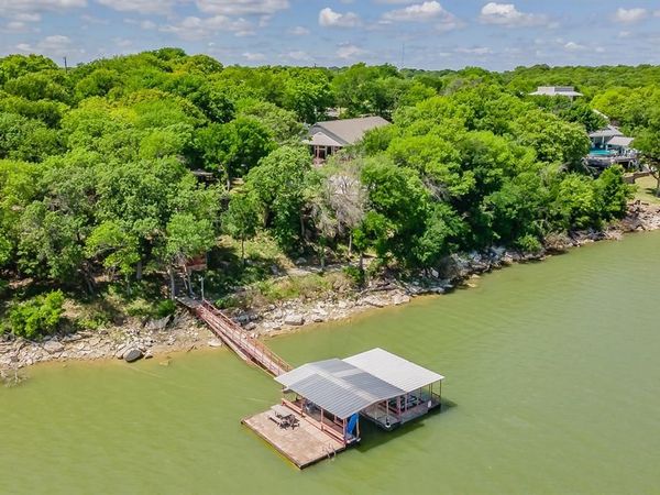 491 Cozy Cove Court, Chico, TX 76431