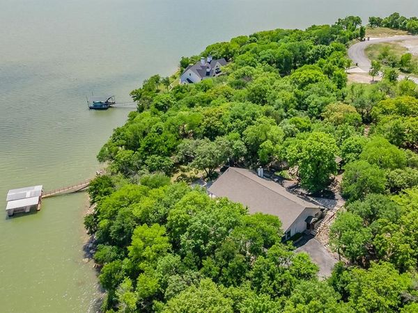 491 Cozy Cove Court, Chico, TX 76431