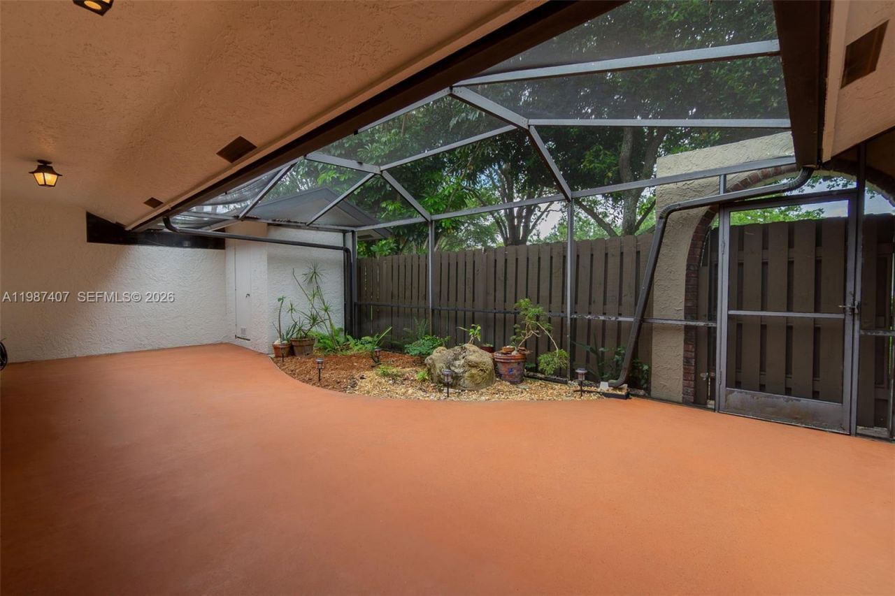 23318 SW 55th Way, Unit B, Boca Raton, FL 33433 Photo