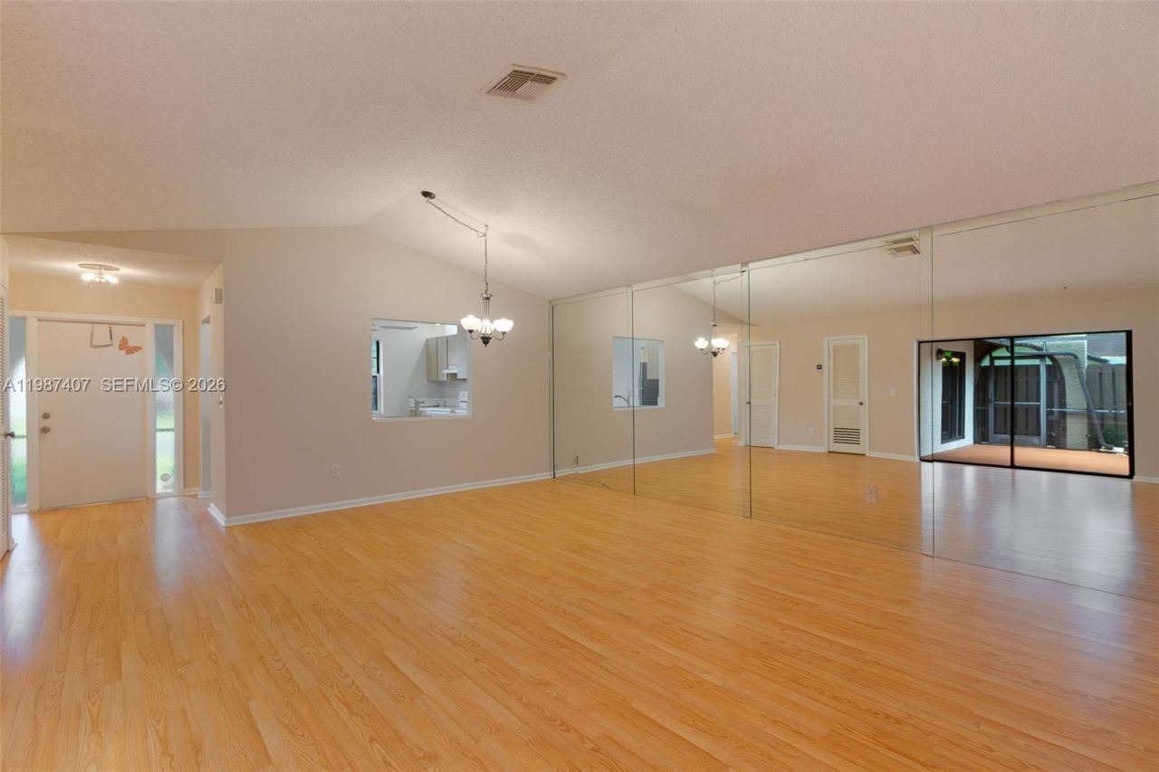 23318 SW 55th Way, Unit B, Boca Raton, FL 33433 Photo