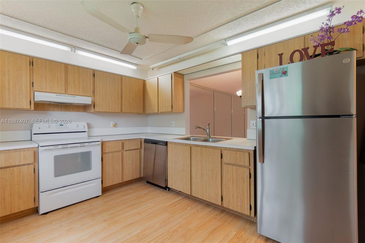 23318 SW 55th Way, Unit B, Boca Raton, FL 33433 Photo