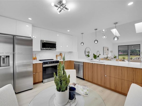 7736 La Mirada Dr, Boca Raton, FL 33433