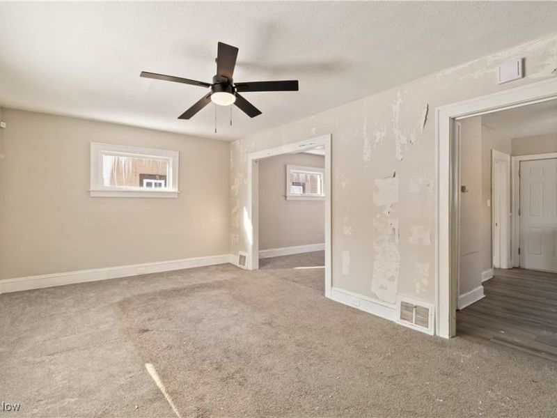 13409 Bartlett Avenue, Cleveland, OH 44120 Photo 10